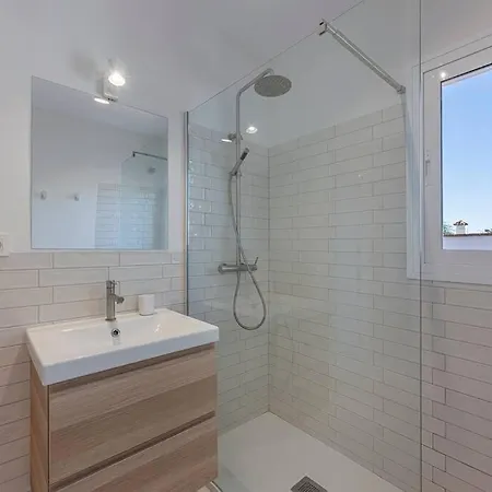 Spacious House With 3 Bedrooms And Private Pool Holiday home Marbella