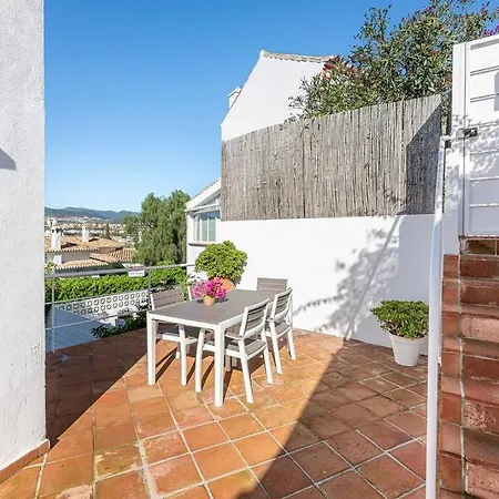 Spacious House With 3 Bedrooms And Private Pool Holiday home *